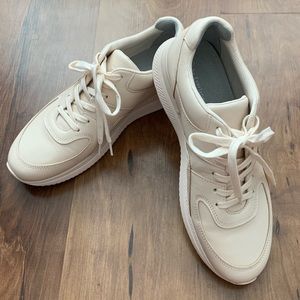 EVERLANE The Trainer